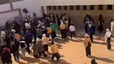 اشتباكات بالأيدي بين طالبات مدرسة ثانوية للبنات بالشرقية.. والتعليم تحقق