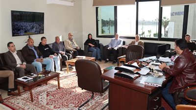 بحث مقترحات لاستغلال قطعة أرض بمركز إهناسيا بمحافظة بنى سويف 