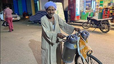 وفاة عم حسين أقدم بائع لبن متجول في الأقصر 