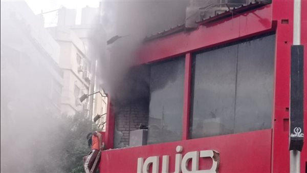 حريق بمحلات جونيور
