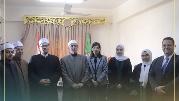 جانب من الزيارة