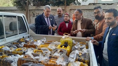 ضبط 1.5 طن دقيق وزيت مجهول المصدر و73 عبوة شيكولاتة منتهية الصلاحية بالقليوبية