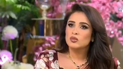 ياسمين عبد العزيز: اتعلمت ماثقش غير في ربنا.. وإني لازم أحب نفسي وأبسطها