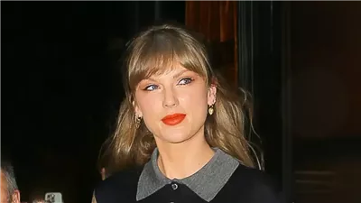نجونا من مذبحة.. تايلور سويفت تنهار باكية بعد كشف تفاصيل إحباط مخطط إرهابي استهدف حفلاتها في فيينا