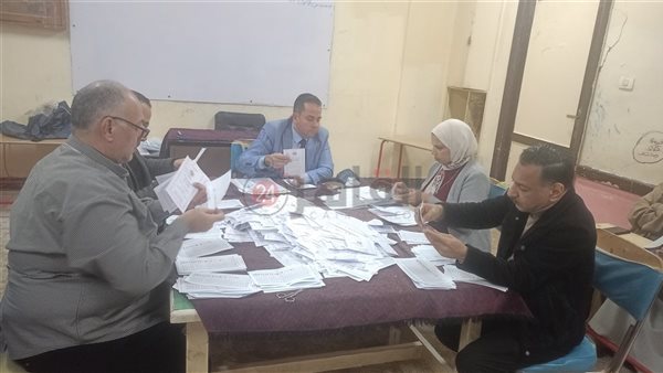 بداء فرز الاصوات