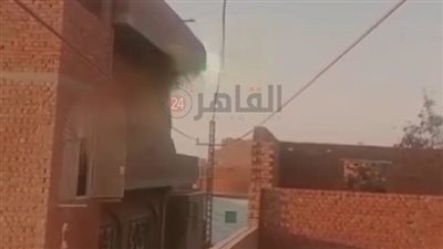 أهالي قرية سنوفر بالفيوم يستغيثون بسبب مرور أسلاك ضغط عالٍ فوق المنازل