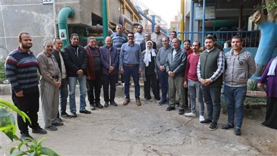 رئيس مياه القليوبية يتفقد فرع شبين القناطر ويؤكد سرعة حل شكاوى المواطنين بقرية المريج