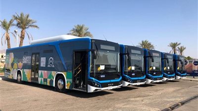 بسعر رمزي وموحد لكل خط.. تفاصيل تحصيل تذاكر الركوب لأتوبيسات النقل الداخلي بالعاصمة الجديدة