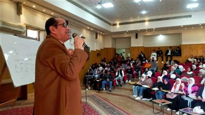 محافظ الوادي الجديد: انطلاق القوافل التعليمية المجانية للشهادتين الإعدادية والثانوية العامة