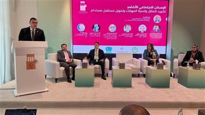 وزير الإسكان: الالتزام بتطبيق معايير البناء الأخضر في جميع المشروعات بداية من 2026