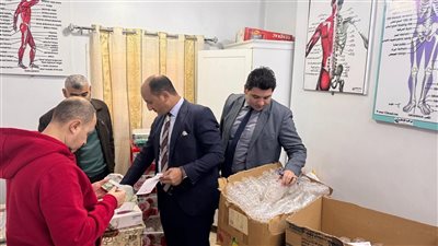 ضبط مركز طبي غير مرخص يديره منتحل صفة طبيب ببني سويف