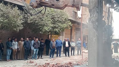 رئيس حي شرق شبرا الخيمة: انتهاء فترة التحذير وبدء الحسم لإزالة مخالفات البناء واتخاذ إجراءات قانونية رادعة