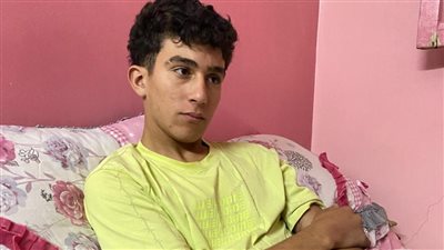 طعنة في البطن.. تفاصيل محاولة شخصين إنهاء حياة صديقهما بحلوان