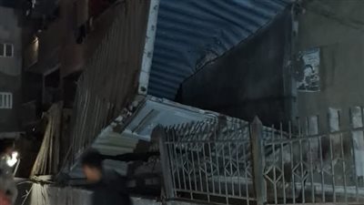 تلفيات بالمنازل المجاورة.. تفاصيل سقوط كونترات من قطار بضائع في طوخ بالقليوبية