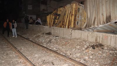 الهيئة القومية لسكك حديد مصر تعلن عن تفاصيل سقوط حاويات قطار بضائع بين طوخ وسندنهور دون إصابات