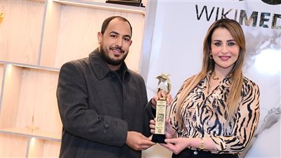 محمد الدهشوري رئيس سيلفر سكرين يحصد جائزة التميز والإبداع العربي عن أفضل شركة تسويق وتنظيم مؤتمرات 2025