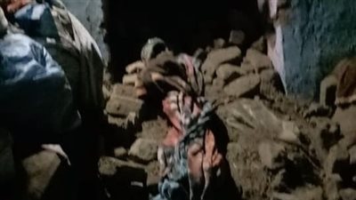 مصرع سيدة إثر سقوط سقف منزلها بجوار معبد إسنا بالأقصر 