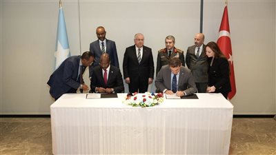 تركيا توقع على اتفاقية اقتصادية جديدة في الصومال 