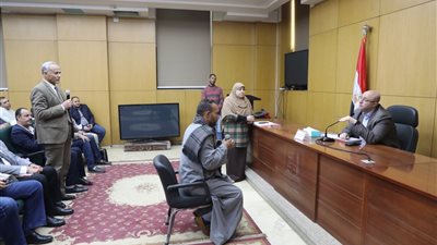 تفاصيل اللقاء المفتوح لمحافظ بني سويف مع المواطنين لحل مشكلاتهم