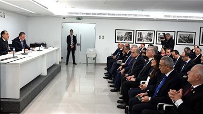 راجعوا التجربة الأوروبية.. رئيس الوزراء يدافع عن العاصمة الإدارية والمدن الجديدة