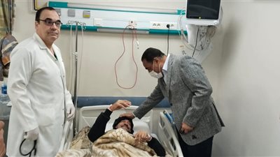 محافظ مطروح يجري زيارة مفاجئة لمستشفى العلمين النموذجي