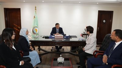 وزير الزراعة يبحث إنشاء مصنع مبيدات بتكنولوجيا صينية متقدمة لتعزيز التصنيع في مصر