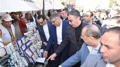 خفض الأسعار وتوسيع المعروض.. افتتاح سوق اليوم الواحد في حدائق الأهرام