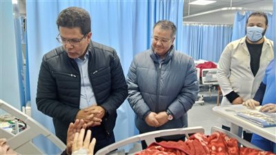 للخروج عن واجبات العمل.. رئيس جامعة بنها يحيل طبيبين بالمستشفى الجامعي للتحقيق