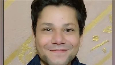 شهيد الشهامة.. قصة شاب ضحى بحياته لإنقاذ أسرته في انهيار عقار بعزبة طه السبع بالمنيا 