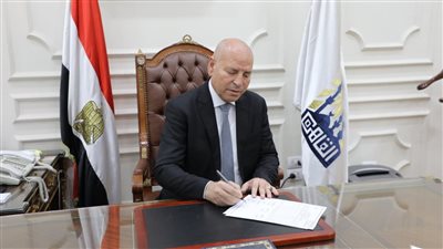 محافظ القاهرة يعتمد جدول امتحانات الفصل الدراسي الأول 