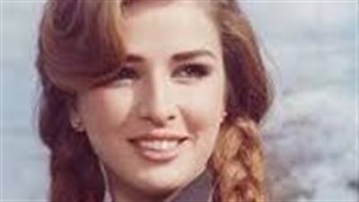 في عيد ميلادها.. نجلاء فتحي نجمة اختارت الهدوء وسط صخب الأضواء