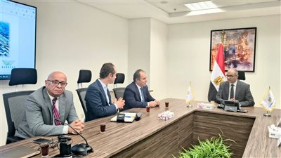 نائب وزير الإسكان يبحث مع شركة تركية فرص التعاون في مشروعات المياه والصرف الصحي