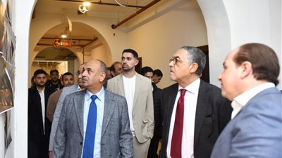 جانب من الجولة 