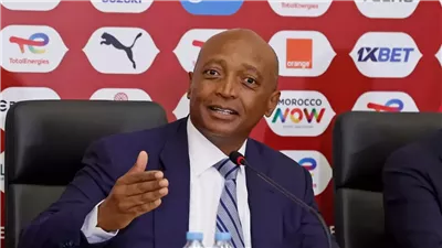 باتريس موتسيبي رئيس الاتحاد الأفريقي لكرة القدم 