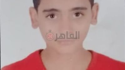 الحقني يا زياد.. صغير فقد والدته في حادث احتراق سيارة عمال على طريق الضبعة 