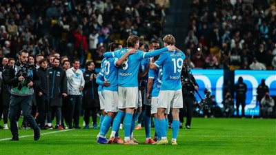 نابولي بطلًا لـ كأس السوبر الإيطالي على حساب بولونيا 