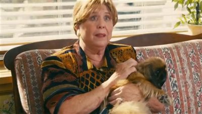 رحيل النجمة الأمريكية هيلين سيف عن 88 عامًا بعد مسيرة فنية حافلة