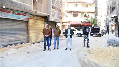 في جولة ميدانية صباحية.. محافظ الفيوم يتابع حالة النظافة العامة ورفع الإشغالات بنطاق المدينة