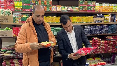 ضبط 254 كيلو أجنحة وقطع دجاج فاسدة داخل ثلاجة بالفيوم