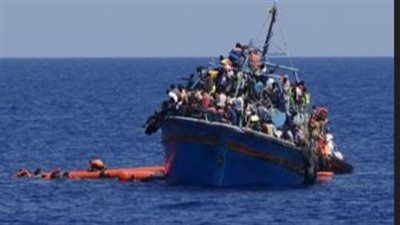 البحرية اليونانية لـ القاهرة 24: إنقاذ 36 مصريًا على سفينة هجرة غير شرعية قبالة سواحلنا