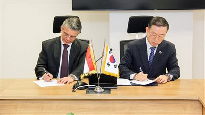 الجمارك توقع مذكرة تفاهم مع نظيرتها الكورية لتحديث نظم تكنولوجيا المعلومات ودعم التجارة الإلكترونية