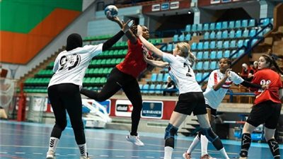 الأهلي يواجه الزمالك في قمة دوري سيدات كرة اليد اليوم