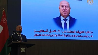 كامل الوزير: إقامة منطقة لوجستية صناعية بالقرب من محطة القطار السريع بالعاصمة الجديدة
