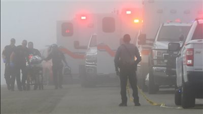 انتشال الجثامين ونقل المصابين في تحطم الطائرة 