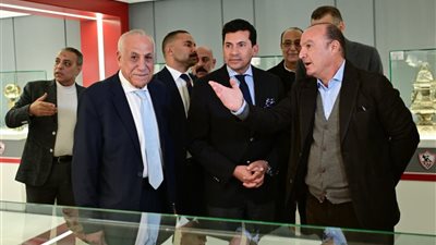 حقيقة موافقة مجلس الزمالك للحصول على أرض بديلة خلال زيارة وزير الرياضة | خاص