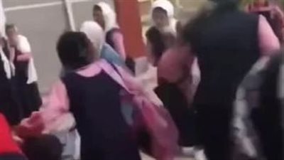 بسبب ضرب ولية أمر.. نظر أولى جلسات محاكمة 7 طالبات فني تجاري بالإسكندرية اليوم