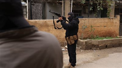  بالتعاون مع التحالف الدولي.. الداخلية السورية تعلن القبض على زعيم تنظيم داعش بدمشق 