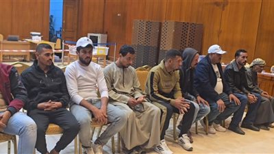 توافد أبناء الجالية المصرية بالأردن للتصويت في إعادة الانتخابات بالدوائر الملغاة باليوم الثاني 