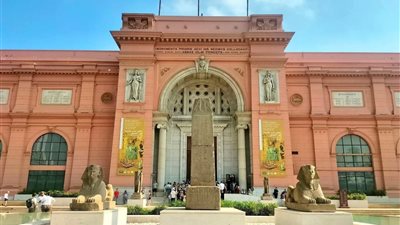 المتحف المصري يعلن إرشادات تنظيم الزيارة حفاظًا على سلامة الزوار وحماية الكنوز الأثرية