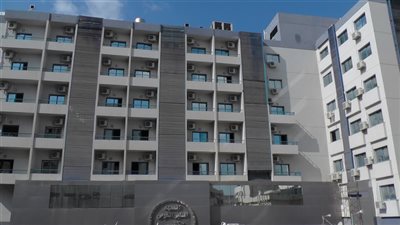 سقط أسفله.. إصابة عامل أسانسير مستشفى دمنهور